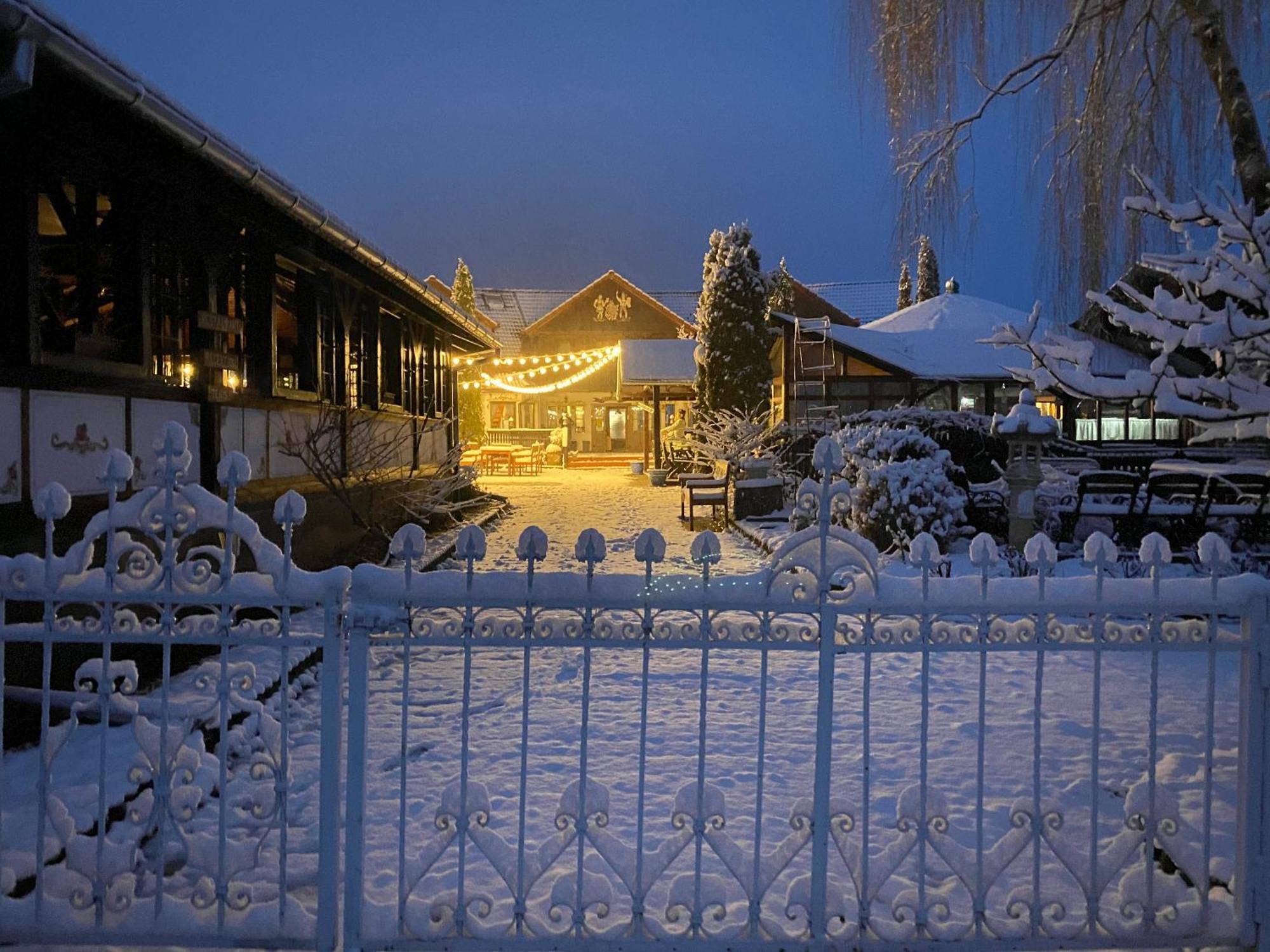 Hotel Pensiunea Apfelhaus Cisnădioara Esterno foto