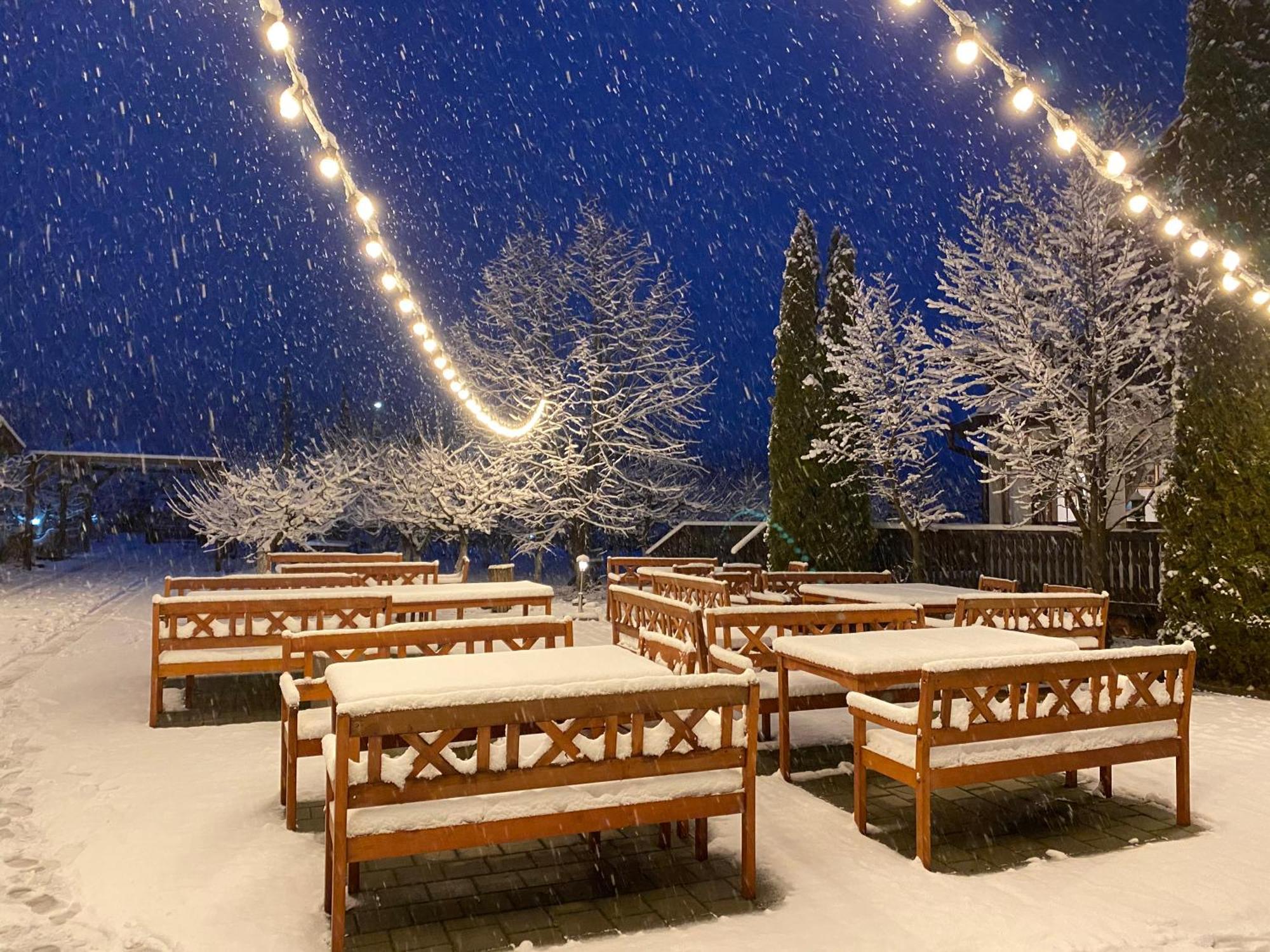 Pensiunea Apfelhaus Cisnădioara Esterno foto