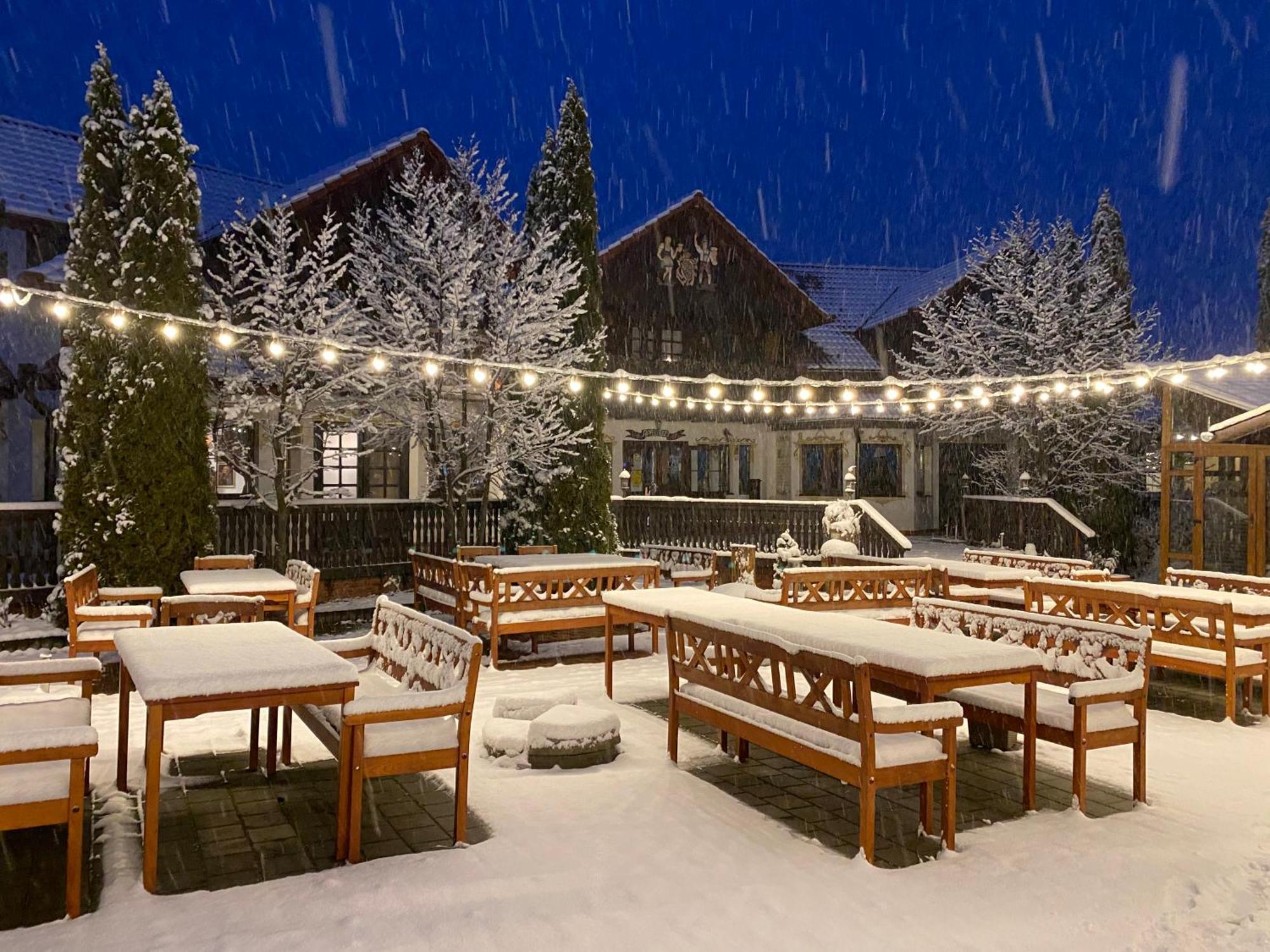 Pensiunea Apfelhaus Cisnădioara Esterno foto