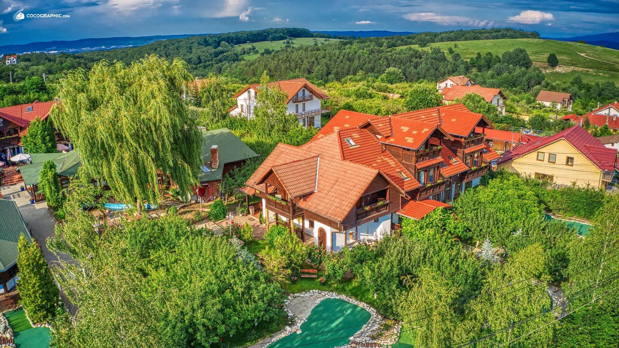 Pensiunea Apfelhaus Cisnădioara Esterno foto